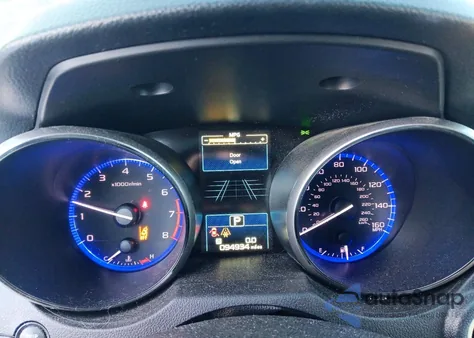 2017 Subaru Outback 3.6R Limited z USA, uszkodzony, nr VIN 4S4BSENC7H3220664